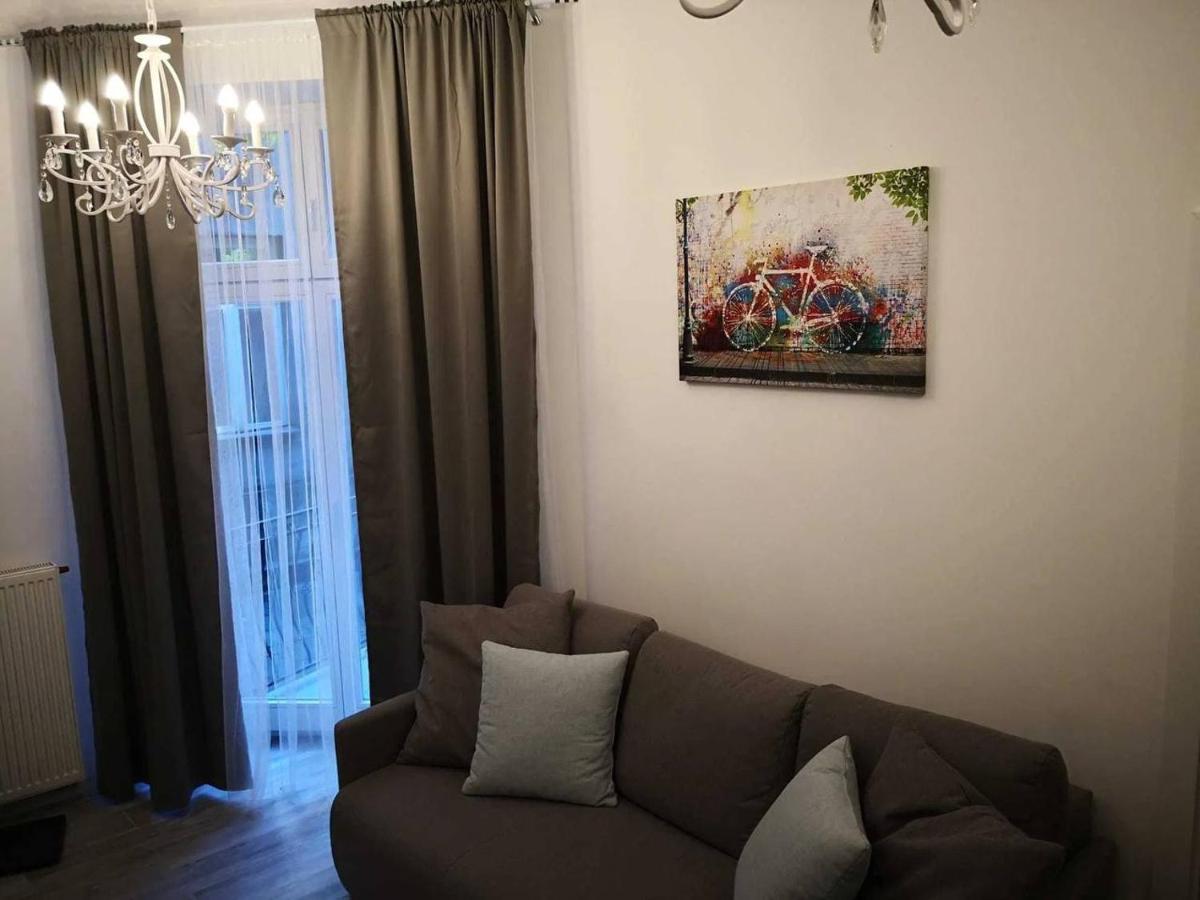 Z-1 Krakow Old Town O&P Apartfamily Cracóvia Exterior foto